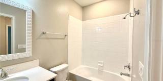 1344 ROYAL ST GEORGE Boulevard Gallery 22