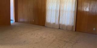 646 N Main Street Gallery 12