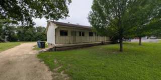 1/1 Triplex / Easy Access to I-35 / Fridge / No Carpet / CISD 1/1 Triplex / Easy Access to I-35 / Fridge / No Carpet / CISD Gallery 3