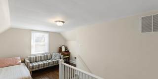 12 W 5TH Street Gallery 16