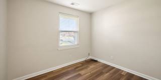 Awesome 3 Bedroom Home in Newburg Gallery 17