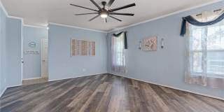 2108 Scott Drive Gallery 7