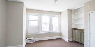 LaSalle Home with Three Bedrooms and Den Gallery 5