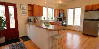 118 QUAINT ACRES Drive Gallery 11