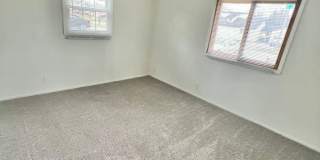 New Listing! 3 bedroom House! Gallery 44