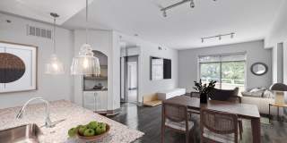 The Residence at Southpark Gallery 7