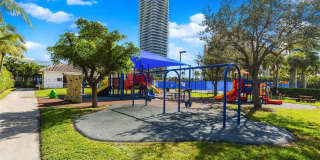 674 Ocean Blvd Gallery 41