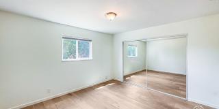 SD: 3BD/2BA Home in Oceanside with Private Backyard, Wood-Burning Stove & In-Unit Laundry Gallery 15