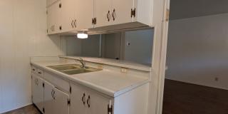 1/1 Triplex / Easy Access to I-35 / Fridge / No Carpet / CISD 1/1 Triplex / Easy Access to I-35 / Fridge / No Carpet / CISD Gallery 27