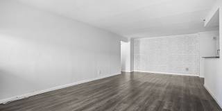143 Hoyt Street Gallery 12
