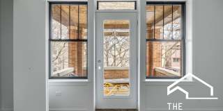 4410 North Greenview Avenue Gallery 9
