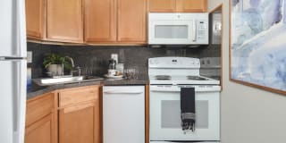 Heather Ridge Apartments Gallery 6