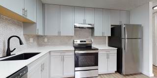 Jewel at the Park Gallery 1