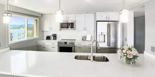 Lake Tower Apartments Gallery 3