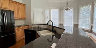 4-bedroom, 3.5-bathroom Single Family Home Gallery 6