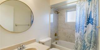 22285 WALTON AVENUE Gallery 23