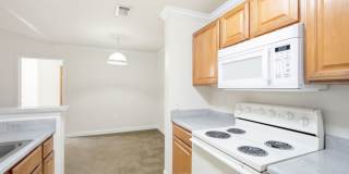 Move-In Ready Condo in Gated Equestrian Parc – Prime Location! Gallery 11