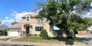 Beautifully Updated 4-Bedroom Home in the Heart of Richland Gallery 4