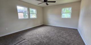 3435 Kenwood Gallery 16