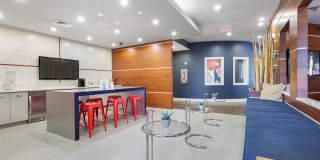 Town Aventura Gallery 5