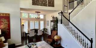 Beautiful 5 Bedroom/3 Bath 2 Story Home in Versailles Gated Community Gallery 5