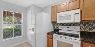 6928 HAWTHORNE TRACE LANE Gallery 15