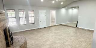 Fully Remodeled 3 Bedroom 2 Bathroom For Rent Gallery 3