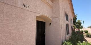2 Bed, 2 Bath Townhome for Rent in Chandler Gallery 1
