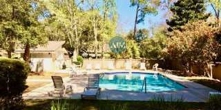 Top-Floor South End Villa Near Coligny Beach- Available Now! Gallery 1