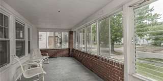 Lakefront 4-Bedroom Home for Rent in Euclid, OH Gallery 4
