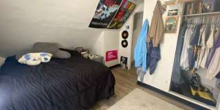 530 East Washington Street Gallery 26