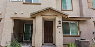 3 Bedroom Townhome in Northwest Las Vegas Gallery 1