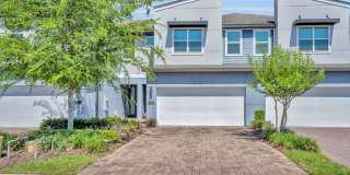 Hawk's Crest Modern Townhome in Winter Park Gallery 1