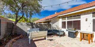 Beautiful One Story 2 Bedroom Townhome With 2 Car Attached Garage Gallery 25