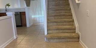 7584 RED CRANE Lane Gallery 5