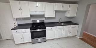 210 Whitman Avenue, Unit 2 Gallery 1