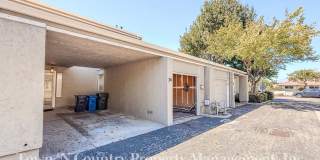 Beautiful 2-Bedroom Townhome with Garage, Patio & Community Pool! Beautiful 2-Bedroom Townhome with Garage, Patio & Community Pool! Gallery 1