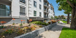 The Highland at Sherman Oaks Gallery 1