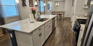 883 CEDAR SLOUGH Drive Gallery 8