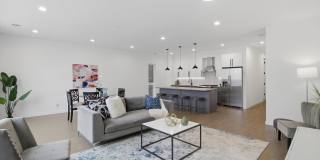 5824 N Lincoln Avenue Gallery 4