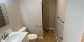Charming 3 Bed, 3 Bath Duplex near Riverside State Park! Gallery 30