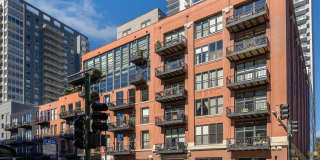 300 W Grand Avenue 300 W Grand Avenue Gallery 1