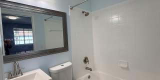 11612 NW 51st Ter Gallery 18