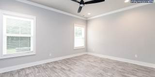 Gorgeous, Luxury 3 bd home with bonus room and screened-in patio! Triple Siegel Schools! Gallery 19