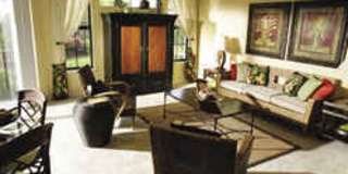 Unbeatable Value! 1BR Condo in Gated Palms Club – Pool, Gym & More! Gallery 6