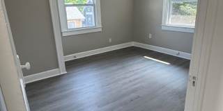 445 West 25th Street Gallery 10