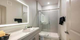 Madison Pointe Apartments Gallery 8