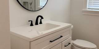 Beautiful Newly Remodeled Home Gallery 6