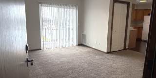 Cozy 1 BEDROOM 1 BATH READY NOW! Gallery 1