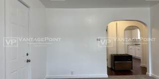 820 1/2 North Irwin Avenue Gallery 4